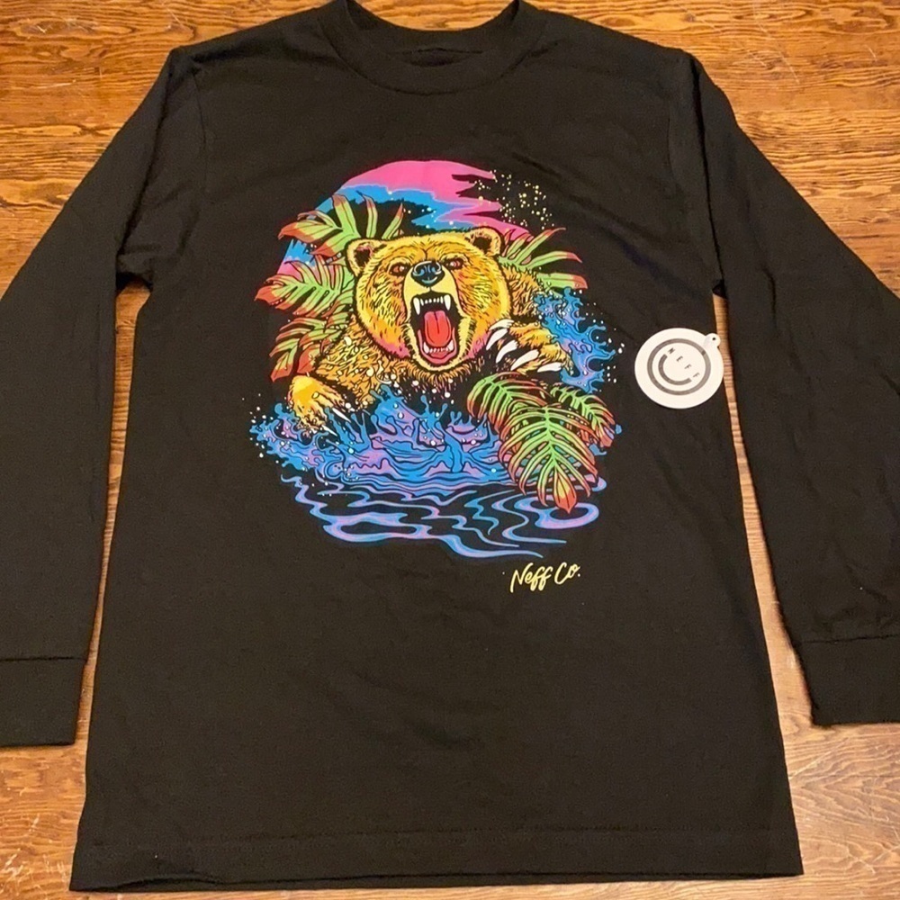 𝅺NEFF neon Kodiak grizzly bear shirt